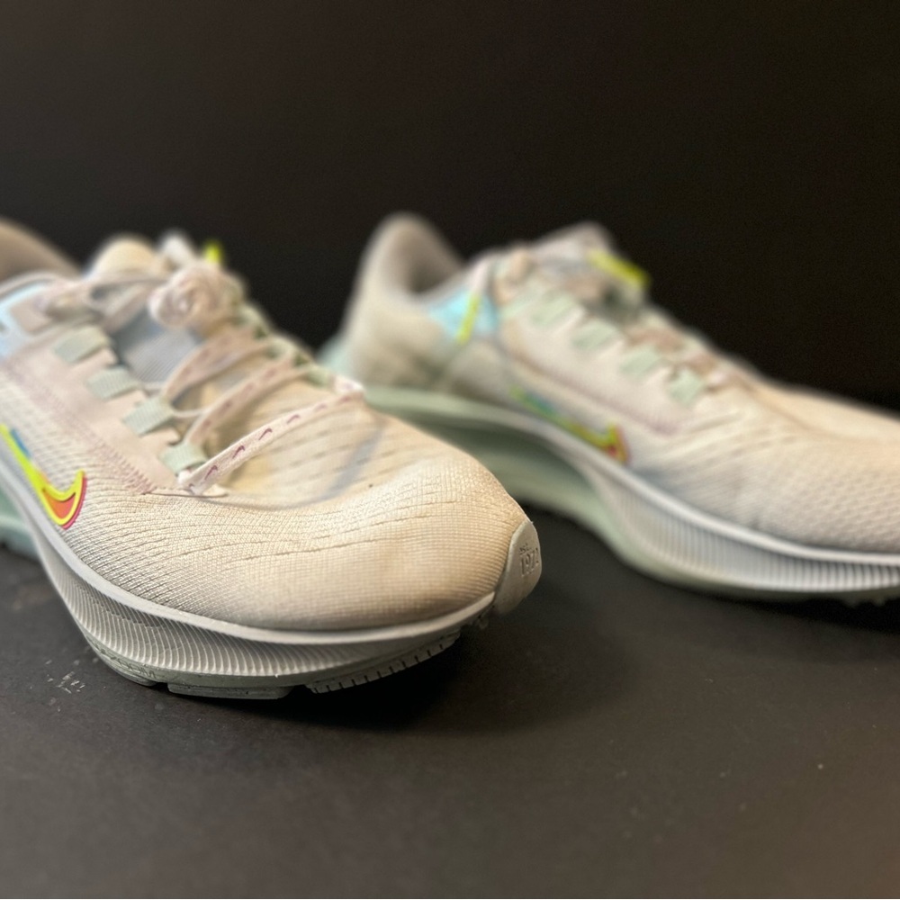 Nike Air Pegasus Zoom, Woman’s 6.5, Summit White